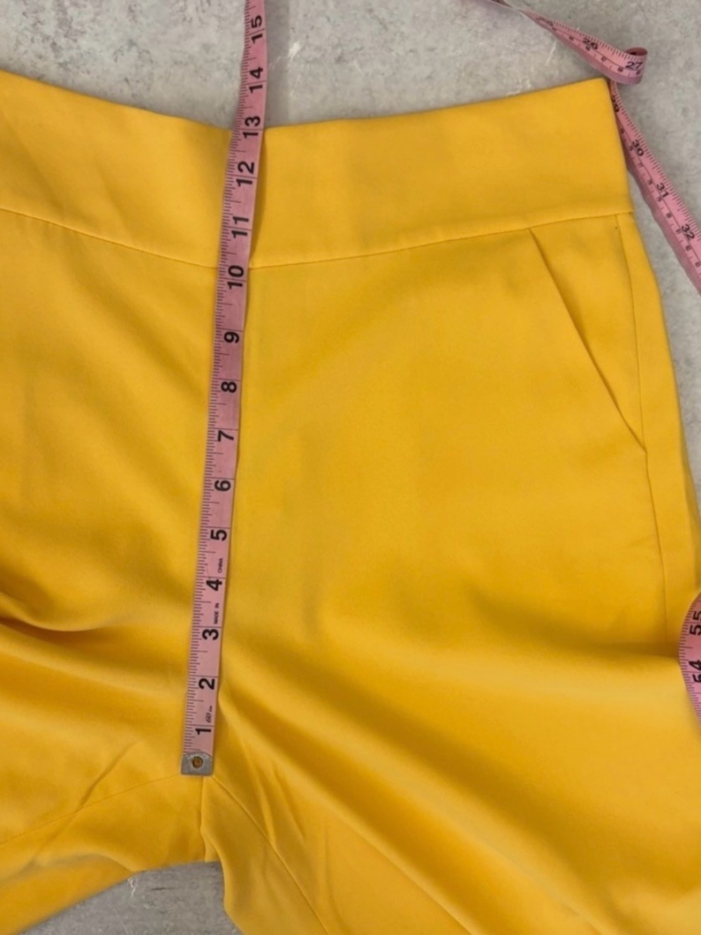 Alice + Olivia || Donald Cropped Wide Leg Trousers Crepe Pants Yellow - Size 8 - Picture 9 of 10